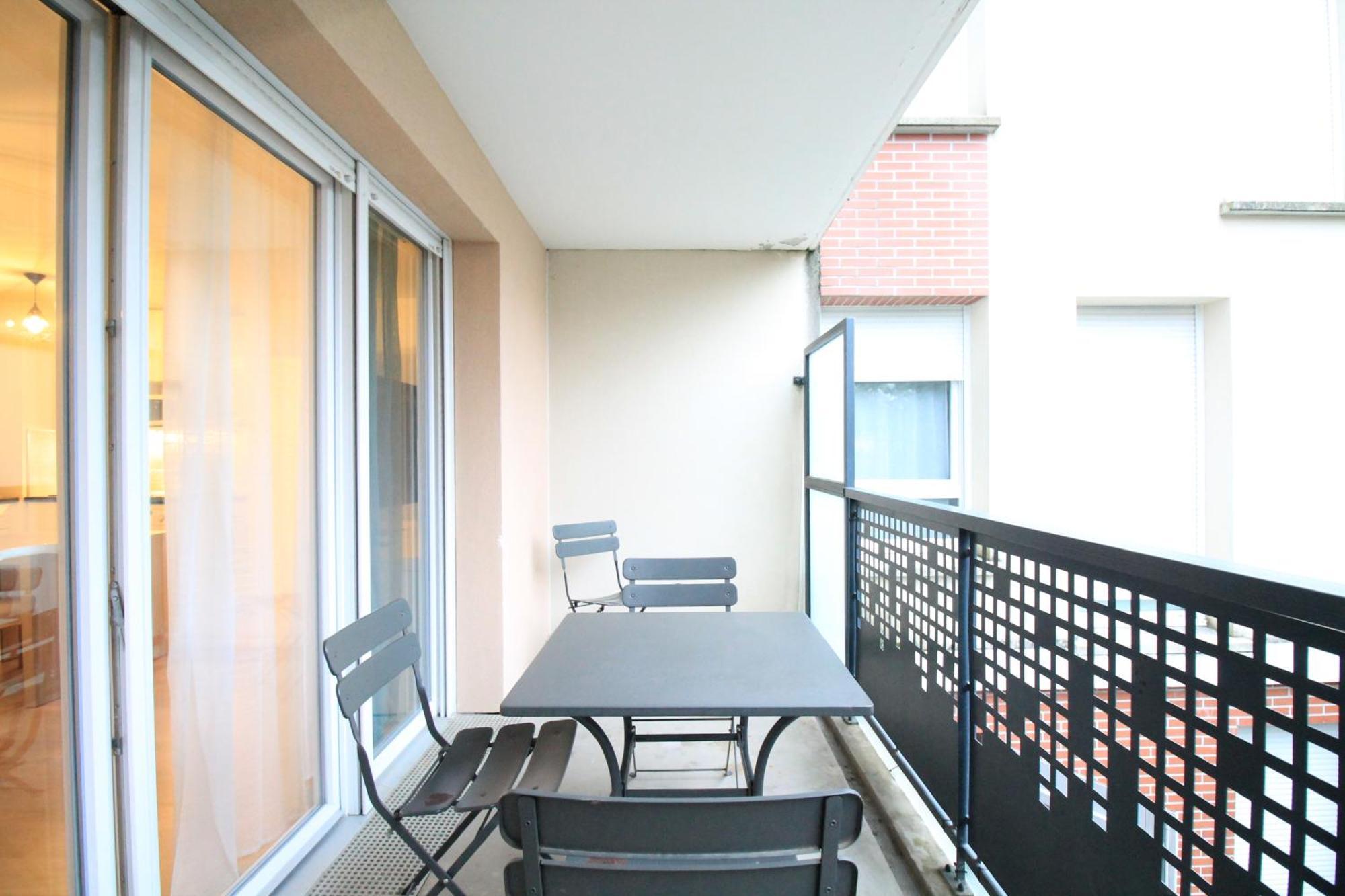 Disponible - Appartement Entier Neuf - 8Mn A Pied Rer C Paris, Parking Rue Gratuit, En Face Hopital D'Arpajon, Balcon Prive, Matelas Bultex 160X200, Ascenseur, Acces Pmr, Centre Ville A Pied Dış mekan fotoğraf