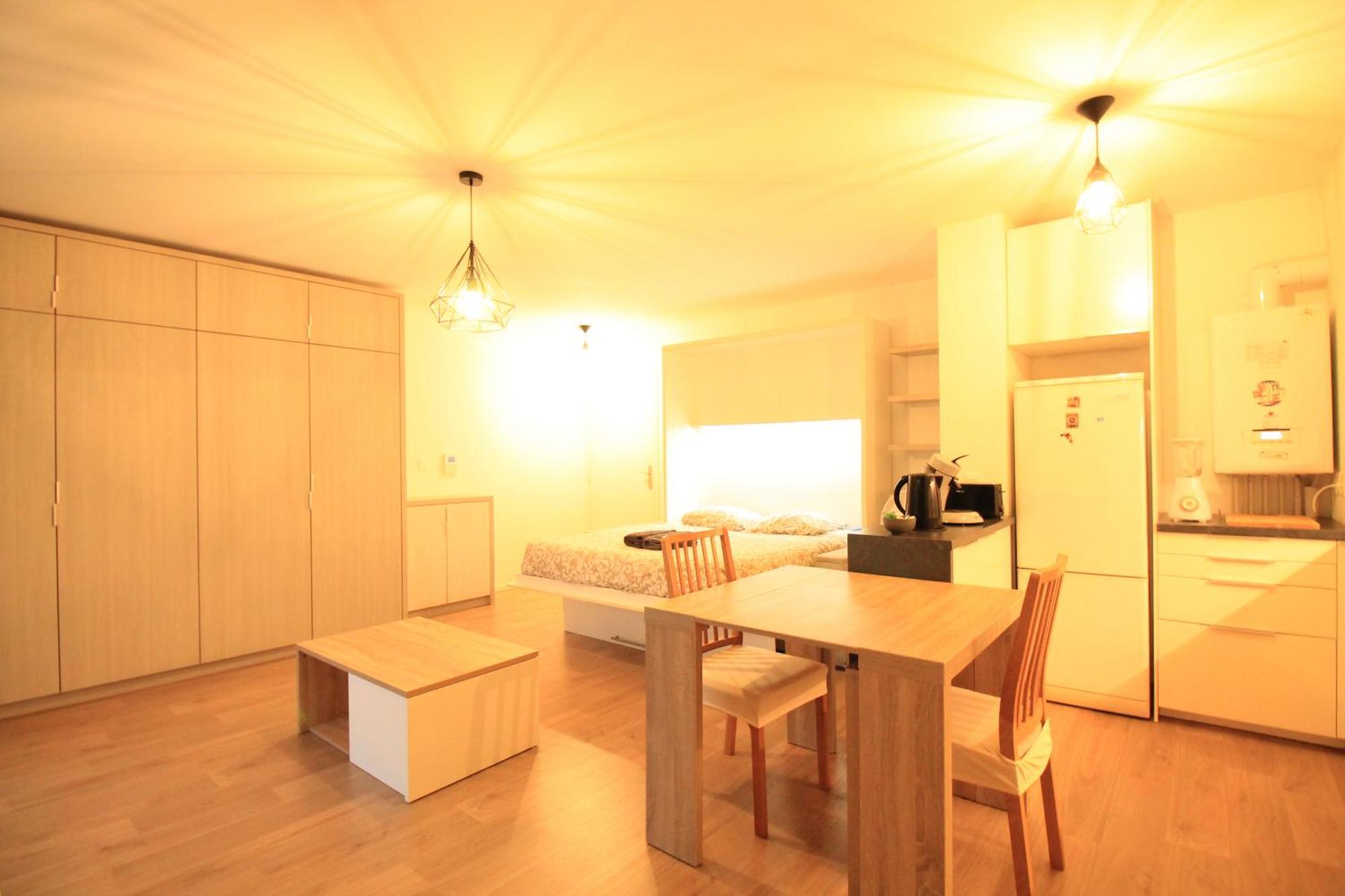 Disponible - Appartement Entier Neuf - 8Mn A Pied Rer C Paris, Parking Rue Gratuit, En Face Hopital D'Arpajon, Balcon Prive, Matelas Bultex 160X200, Ascenseur, Acces Pmr, Centre Ville A Pied Dış mekan fotoğraf