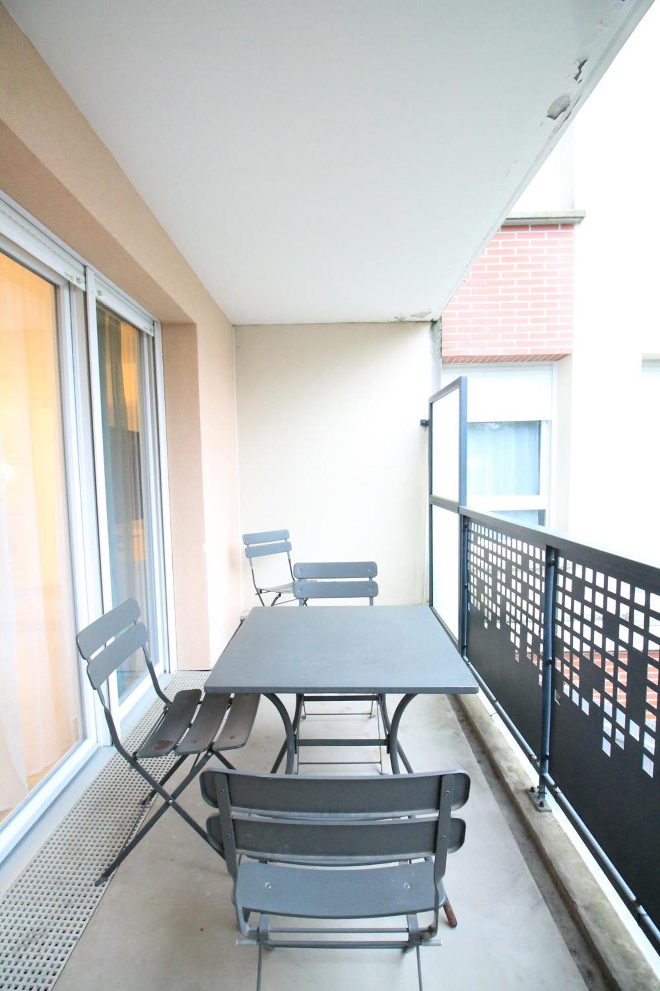 Disponible - Appartement Entier Neuf - 8Mn A Pied Rer C Paris, Parking Rue Gratuit, En Face Hopital D'Arpajon, Balcon Prive, Matelas Bultex 160X200, Ascenseur, Acces Pmr, Centre Ville A Pied Dış mekan fotoğraf